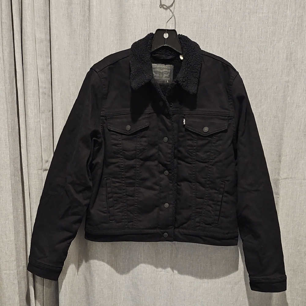 Levi's Black Jean Jacket with Sherpa Collar